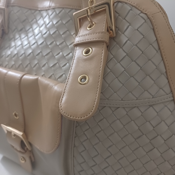 SOLD!! Bowler Handbag by Bradley - Picture 6 of 8